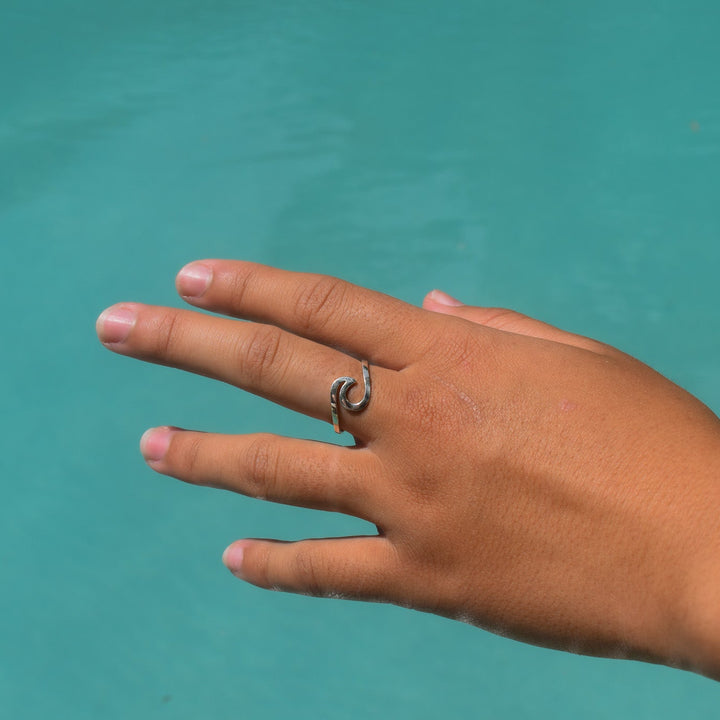 Wave Ring | Sterling Silver