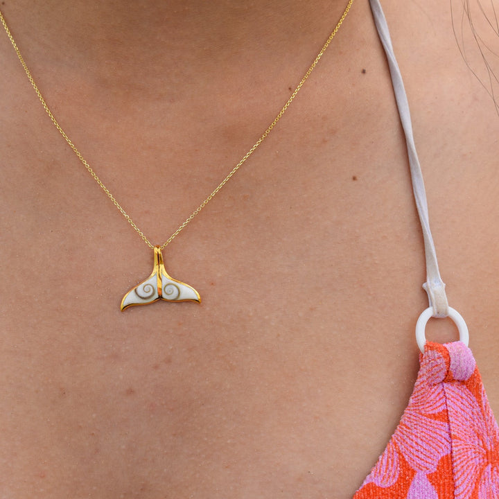 Shiva Shell Whale Tail Necklace | Gold Vermeil