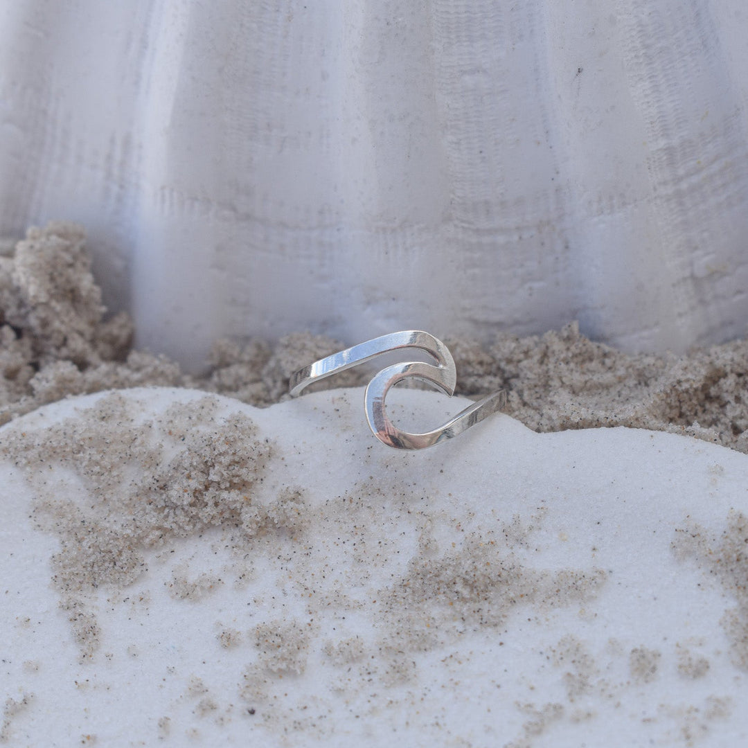 Wave Ring | Sterling Silver