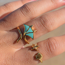 Load image into Gallery viewer, Turquoise Manta Ray Ring, Turquoise Ring, Manta Ray Ring, Manta Ray Jewellery, Stingray Ring, Oceanic Manta Ray, Ocean Jewellery, Beach Jewellery, Surfer Gift, Ocean Lover Gift