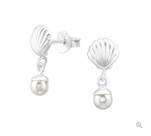 Load image into Gallery viewer, seashell studs, shell studs, seashell earrings, shell earrings, ocean jewellery, 