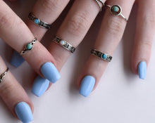 Load image into Gallery viewer, Turquoise Patterned Toe Ring - Midi Ring