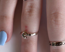 Load image into Gallery viewer, Anchor Toe Ring - Midi Ring