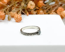 Load image into Gallery viewer, Hammered Amazonite Ring